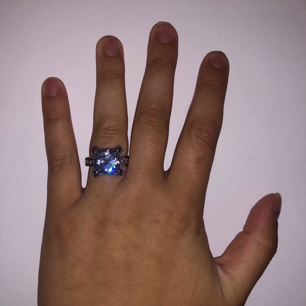 Jewelry: Large Silver Square Faux Diamond Ring
